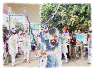 namdhari sikhs celebrating holla