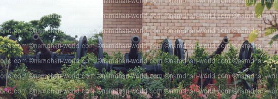 5 - the cannons used at malerkotla in 1872
