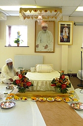 Satguru Jis Assan