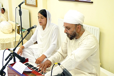 gurkartar kaur - shabad